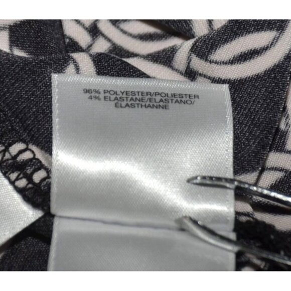 Anne Klein Ladies Black & White Blouse Tunic Top Size M Keyhole Logo Pattern - Picture 11 of 12